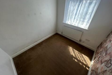 Single Bedroom
