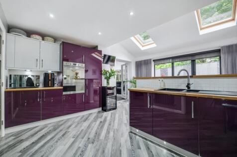 Kitchen/ Dinner