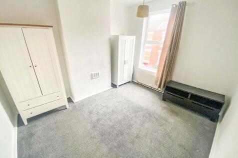 Double Bedroom 1