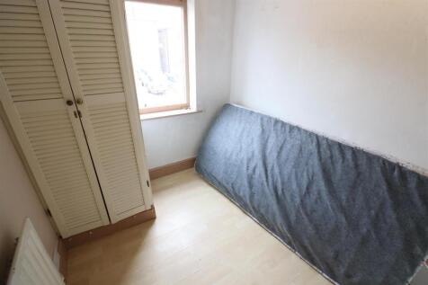 Single Bedroom 1