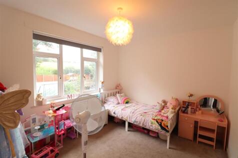 Double Bedroom 2
