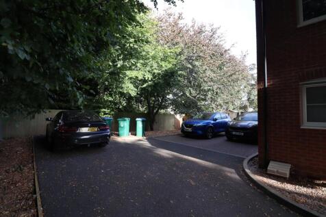 Drive way