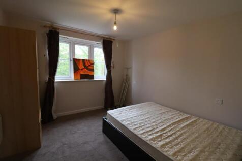 Double Bedroom 1