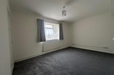 Second double bedroom
