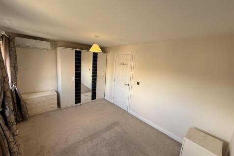Main bedroom