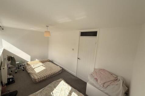 Double Bedroom 1