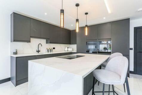 kitchen 2.jpeg