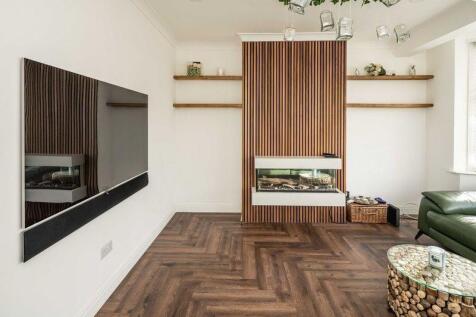 living room 2.jpeg