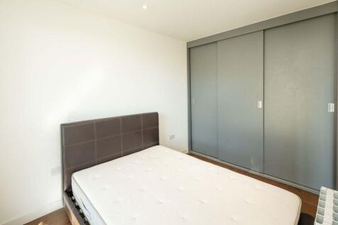 bedroom.jpeg