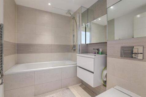 Bathroom.jpeg