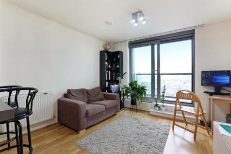 Living room.jpeg