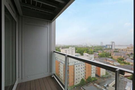 balcony.jpeg