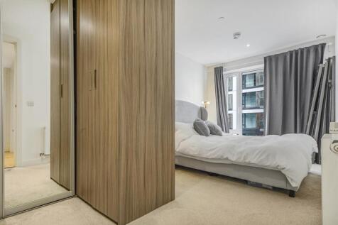 master bedroom .jpg