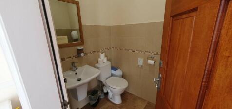 Acorns toilet