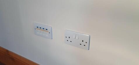 Data sockets