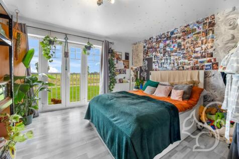 Principle Bedroom.jpg