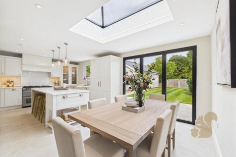 Kitchen Family Room