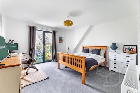 Principle Bedroom