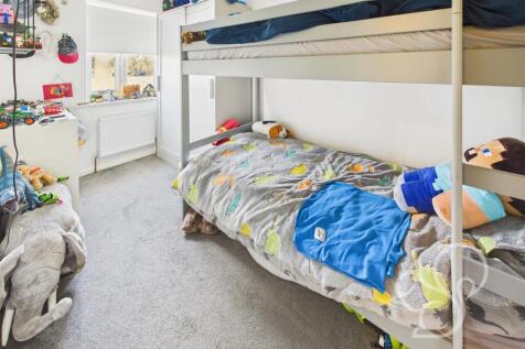 Second bedroom