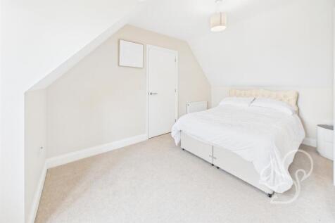 Fifth Bedroom
