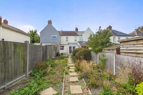 CAM03877G0-PR0246-STILL015.jpg