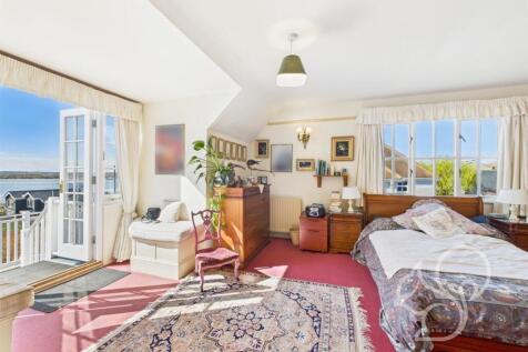 Principle Bedroom