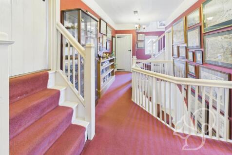 1st Floor Landing