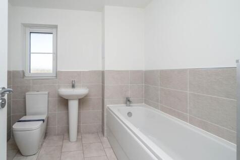 Craighall Plot 24 Bathroom