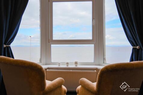 Irish Sea Bedroom (2).jpg