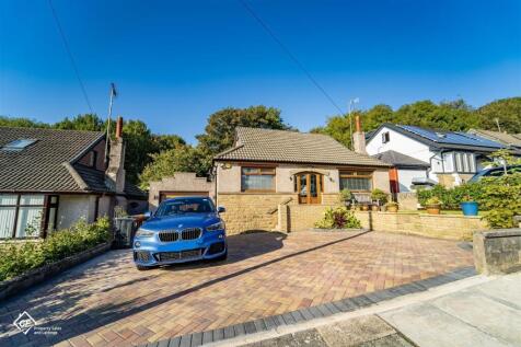 20 Alston Drive.jpg