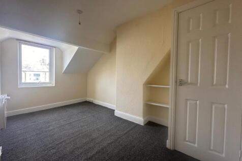 Flat 3 2.jpg