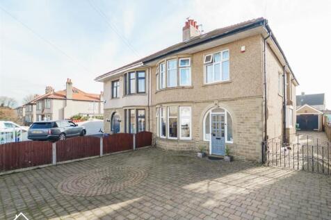 33 Stuart Avenue - external.jpg