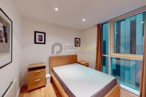 Times-Square-Whitechapel-12132020_222211-2