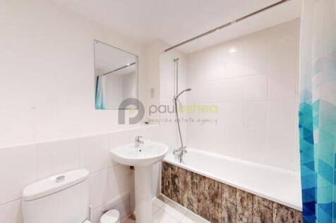 Times-Square-Whitechapel-12132020_222832-2