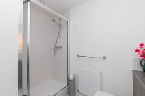 Master En-Suite