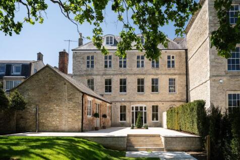 Property Image 32