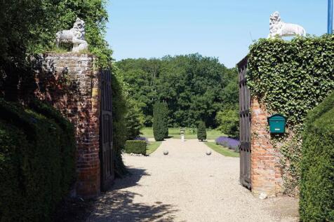 Property Image 11