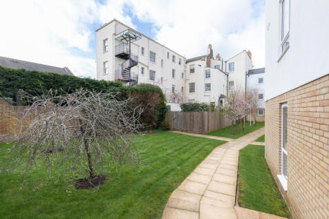 Property Image 11