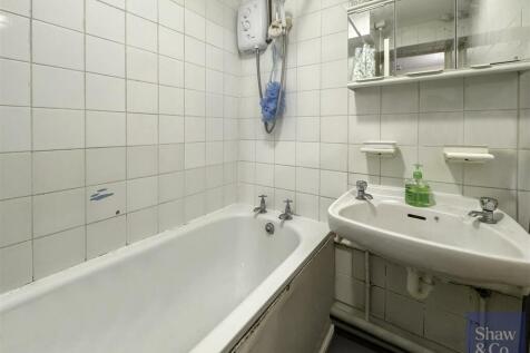 Bathroom.jpeg
