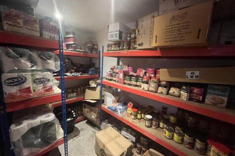 Carshalton Shop 4.jpg