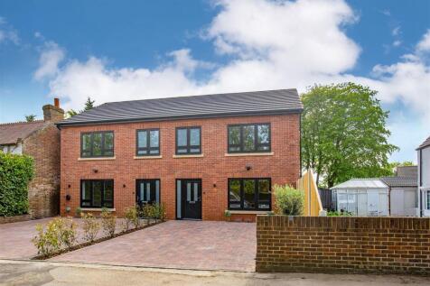 138 staines road-sunbury externals (7).jpg
