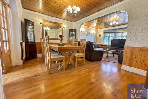 Dining Room.jpeg