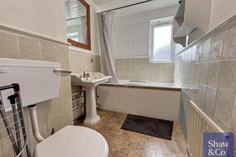 Bathroom.jpeg