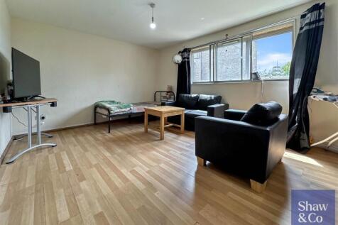 Living Room.jpeg
