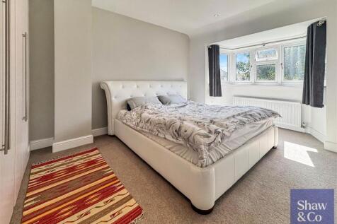 Bedroom 1.jpeg