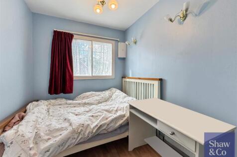 Bed 3.jpeg