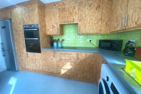 Kitchen (2).png