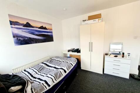 Bedroom7.jpg