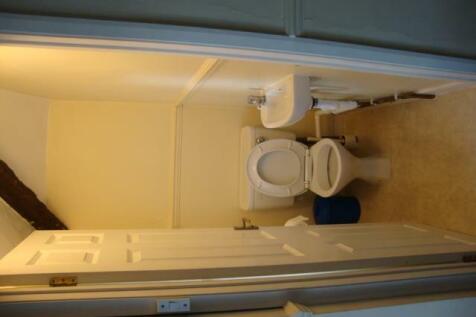 15 Palatine toilet .JPG