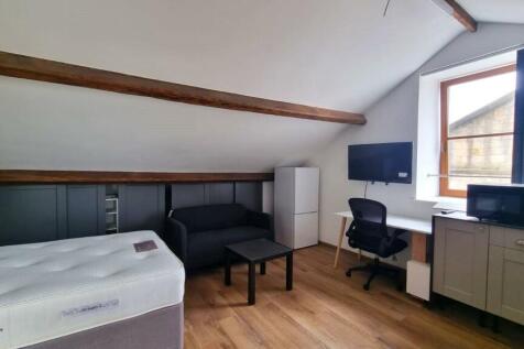 Studio 3.1.jpeg
